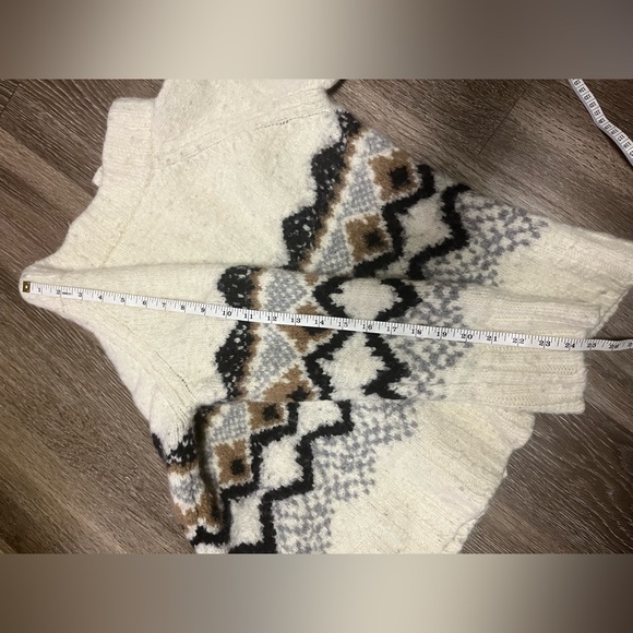 Vanessa Bruno size small vivi sweater - Picture 4 of 11